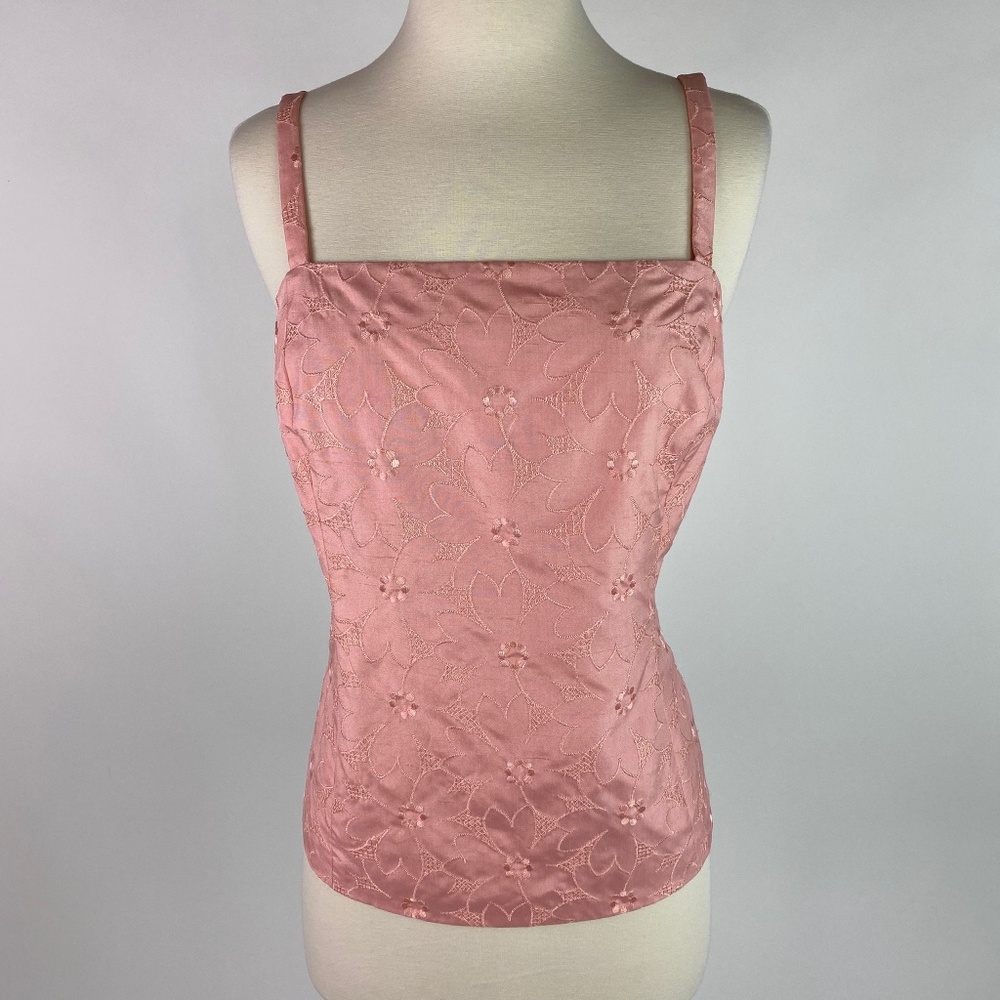 🛍️3/$20 Dana Buchman Women's Embroidered Top